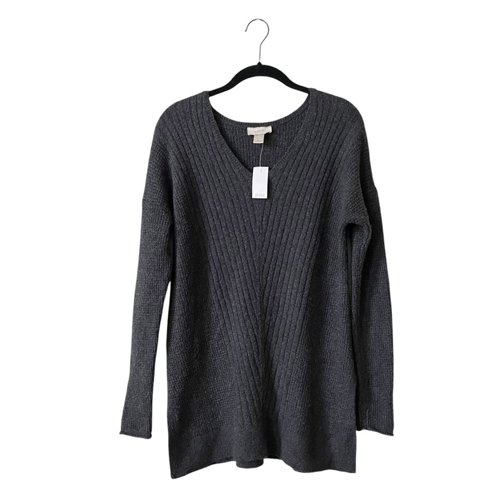 LOFT Ribbed Sweater Women's Size S Charcoal Gray Cotton Blend V-Neck Side Slits